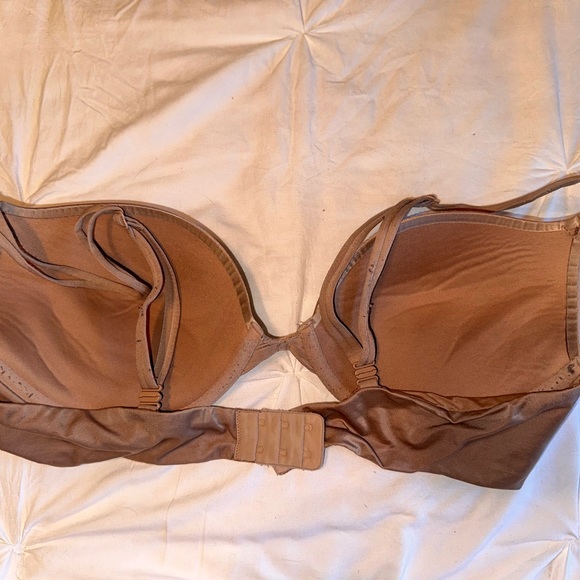 Victoria’s Secret Very Sexy Push Up Bra 36C - Picture 2 of 3